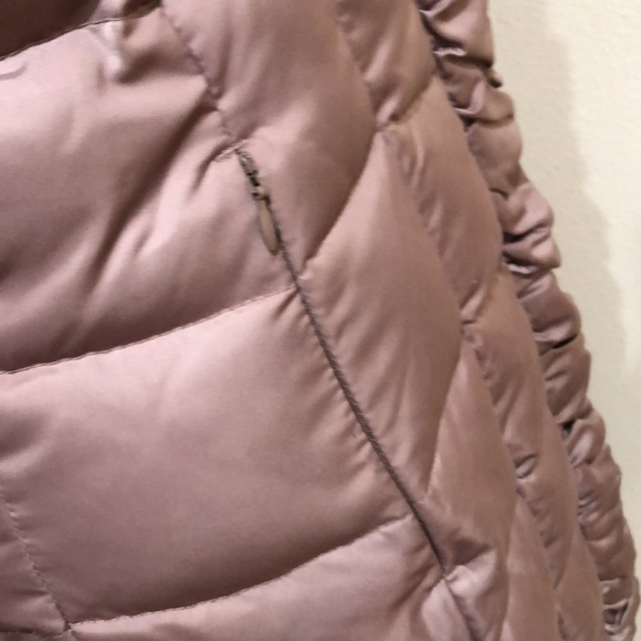 T Tahari Down Puffy Coat Size Small Taupe Knee Length Puffer - Picture 4 of 11